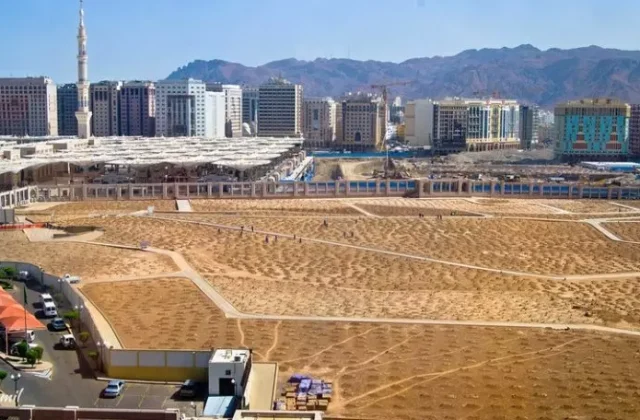 View-of-Jannatul-Baqi-740x456