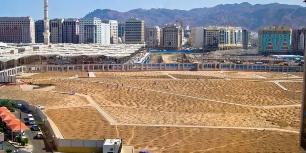 View-of-Jannatul-Baqi-740x456