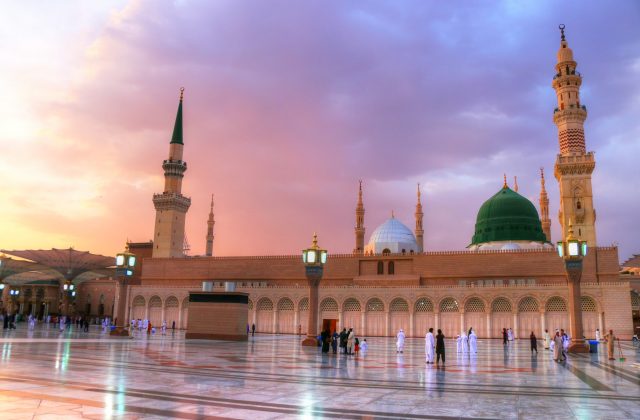 Prophet Mohammed Mosque , Al Masjid an Nabawi - Medina / Saudi Arabia